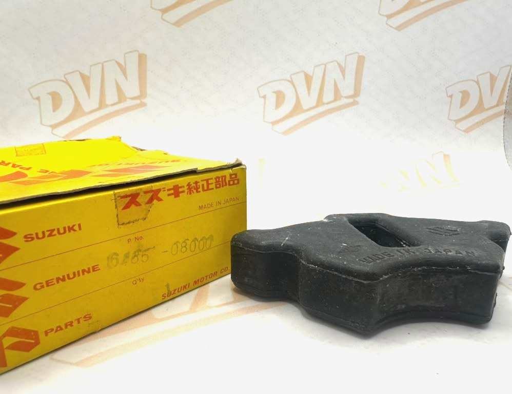 NOS NEW OEM SUZUKI 1968 S32 150 S32-2 REAR DRUM CUSHION 64651-08000