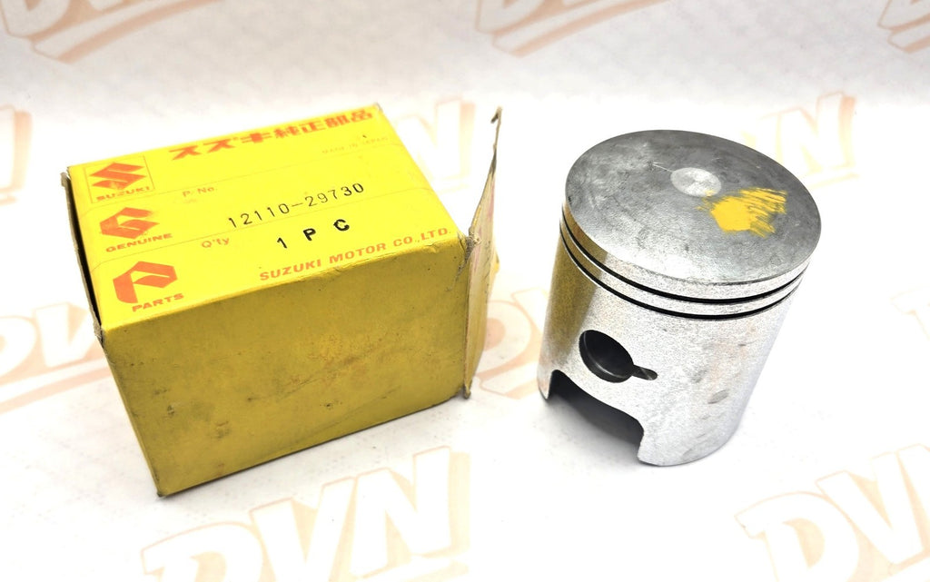 Suzuki 12110-29730 NOS OEM Piston STD