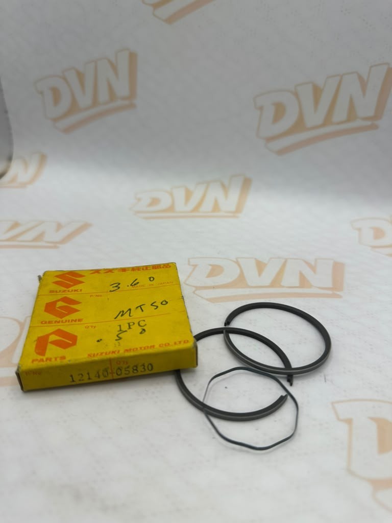 GENUINE NOS Suzuki Piston Rings 12140-05830