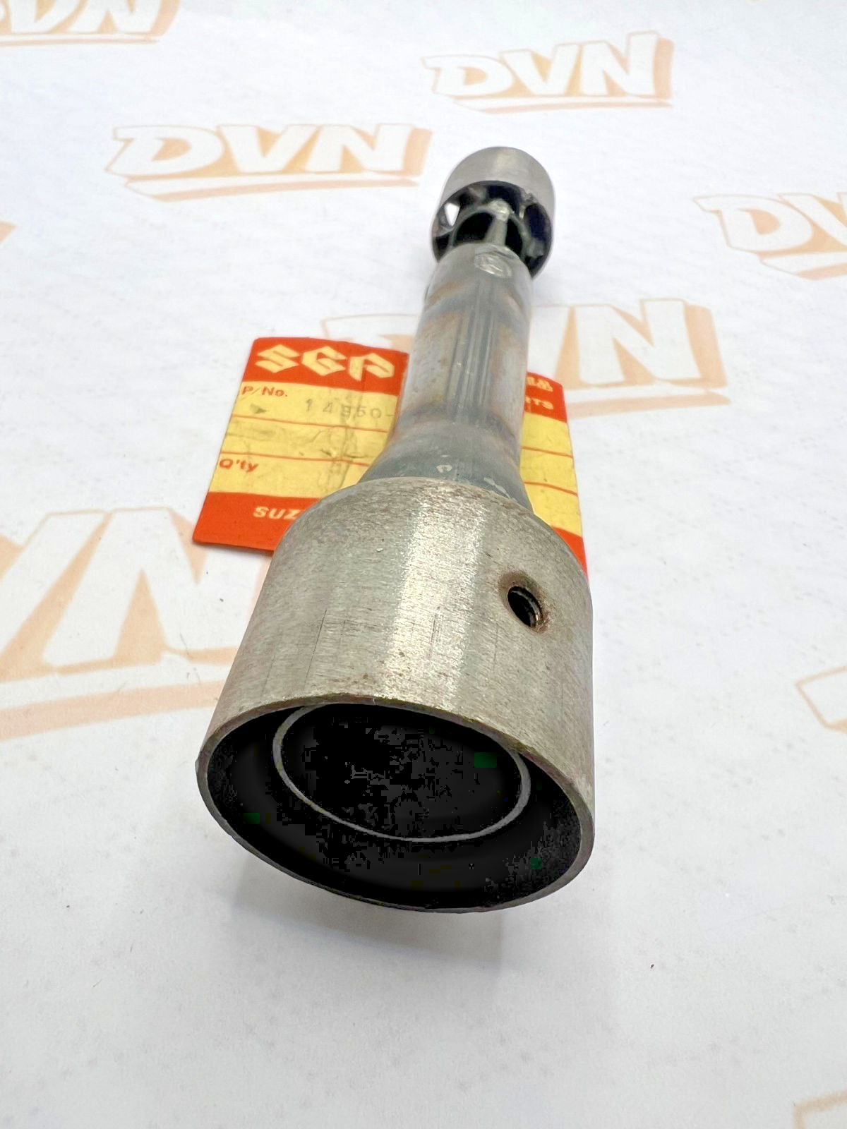 NOS GENUINIE SUZUKI 14850-28601 Muffler Clean Out ts125