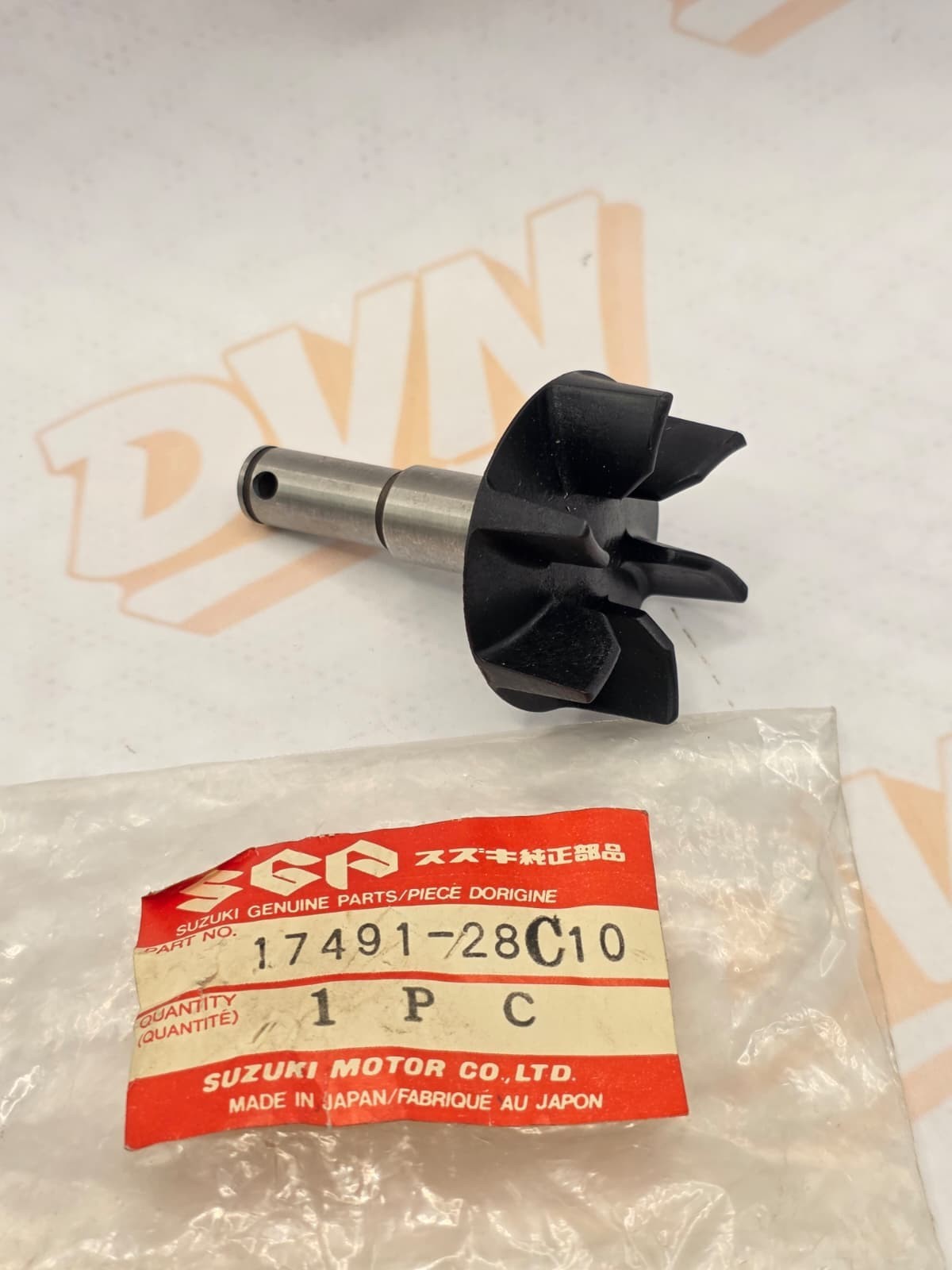 NEW OEM Suzuki Water Pump Impeller Shaft 17491-28C10 90-95 RM250,90-98 RMX250
