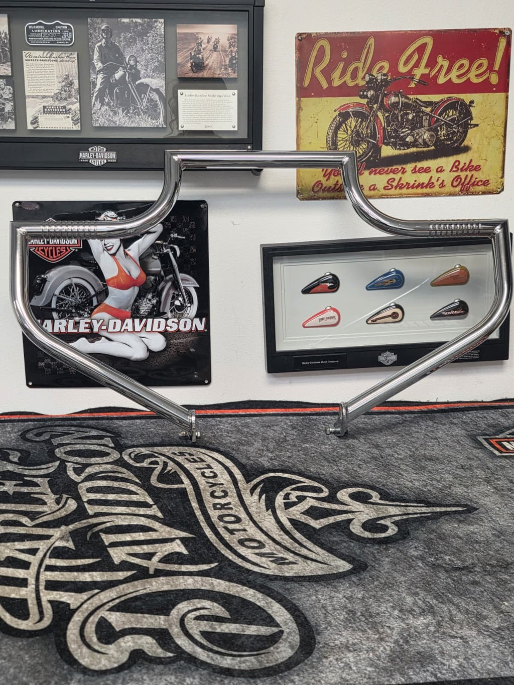Highway Bar Engine Guard for '86-11 Harley Davidson Softail Models - Chrome