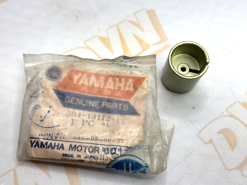 NEW NOS Factory Yamaha CARBURETOR THROTTLE VALVE #304-14112-15 YZ80 DT100 LT