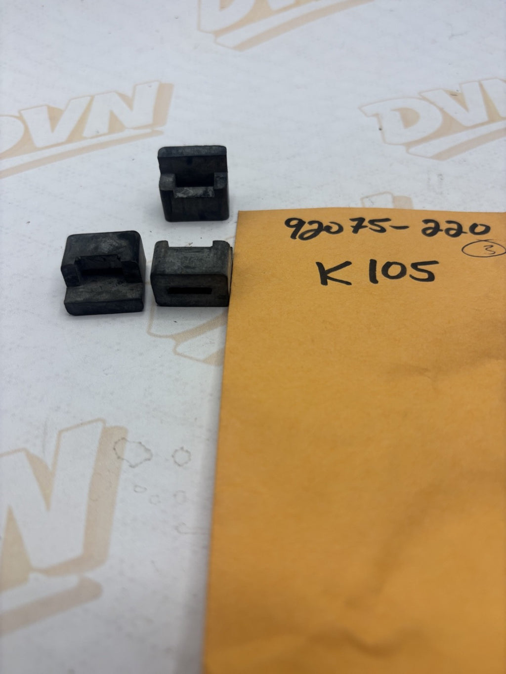NOS Kawasaki KS125 KE125 KD125 74-75 Genuine TOTAL OF 3 Rubber Damper 92075-220