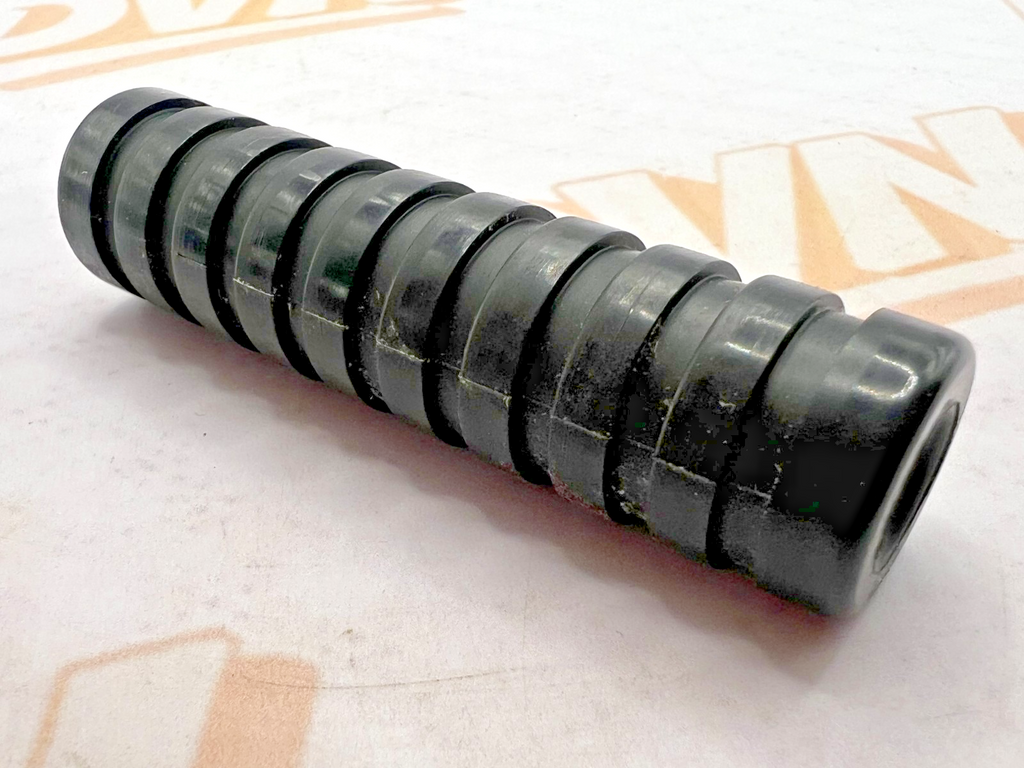 Kawasaki NOS NEW 13063-005 Kick Pedal Rubber KV MT1 KV75 Mini Trail