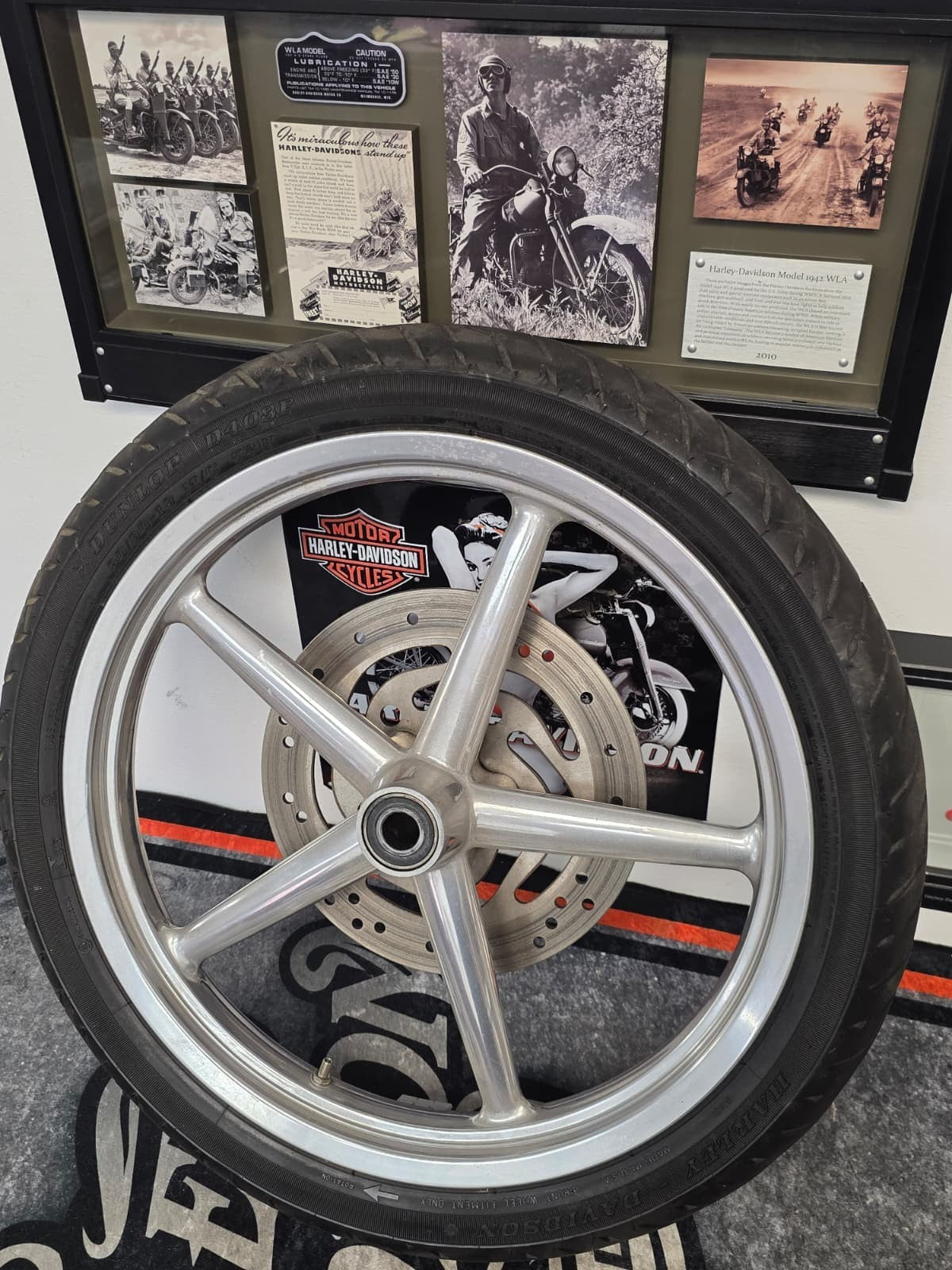 SOFTAIL ROCKER FRONT WHEEL OEM 2008-2012 HARLEY-DAVIDSON FXCW/C ALUMINIUM