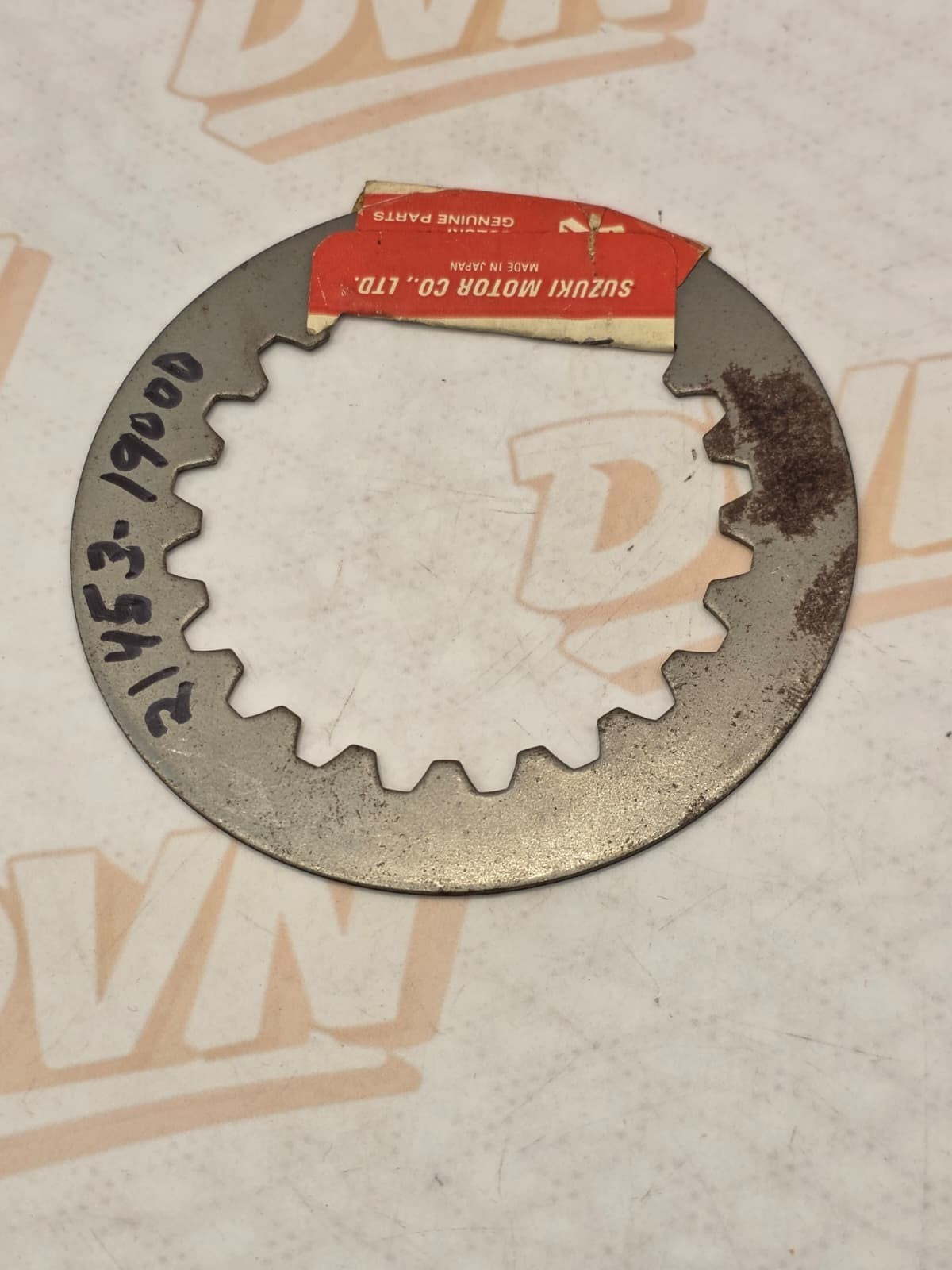 NOS GENUINE SUZUKI 21453-19000 ADJUSTER, CLUTCH DRIVEN DISC NEW OLD F50 MT50 OEM