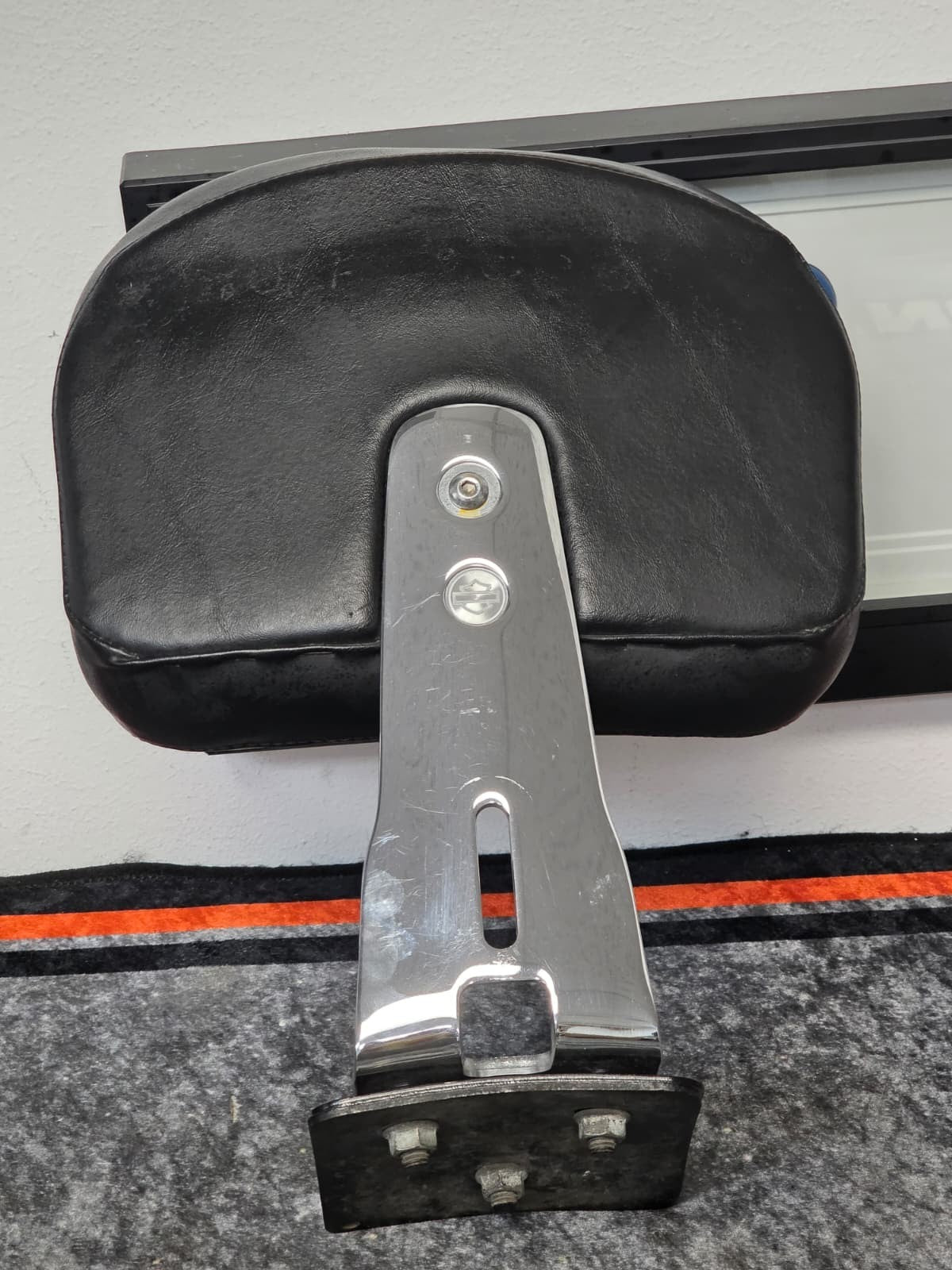 Softail Deuce Backrest sissy bar for Harley Davidson H-D 2000 - 2007  51114