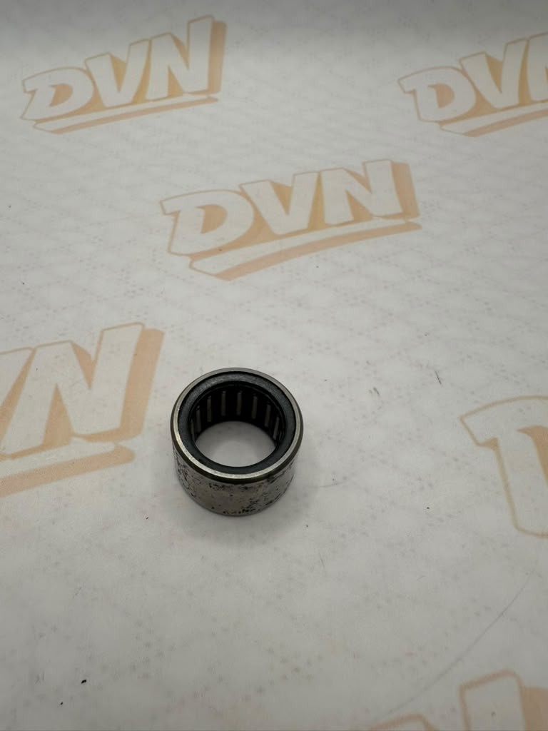NEW YAMAHA OEM  93311-21704-00 BEARING NOS