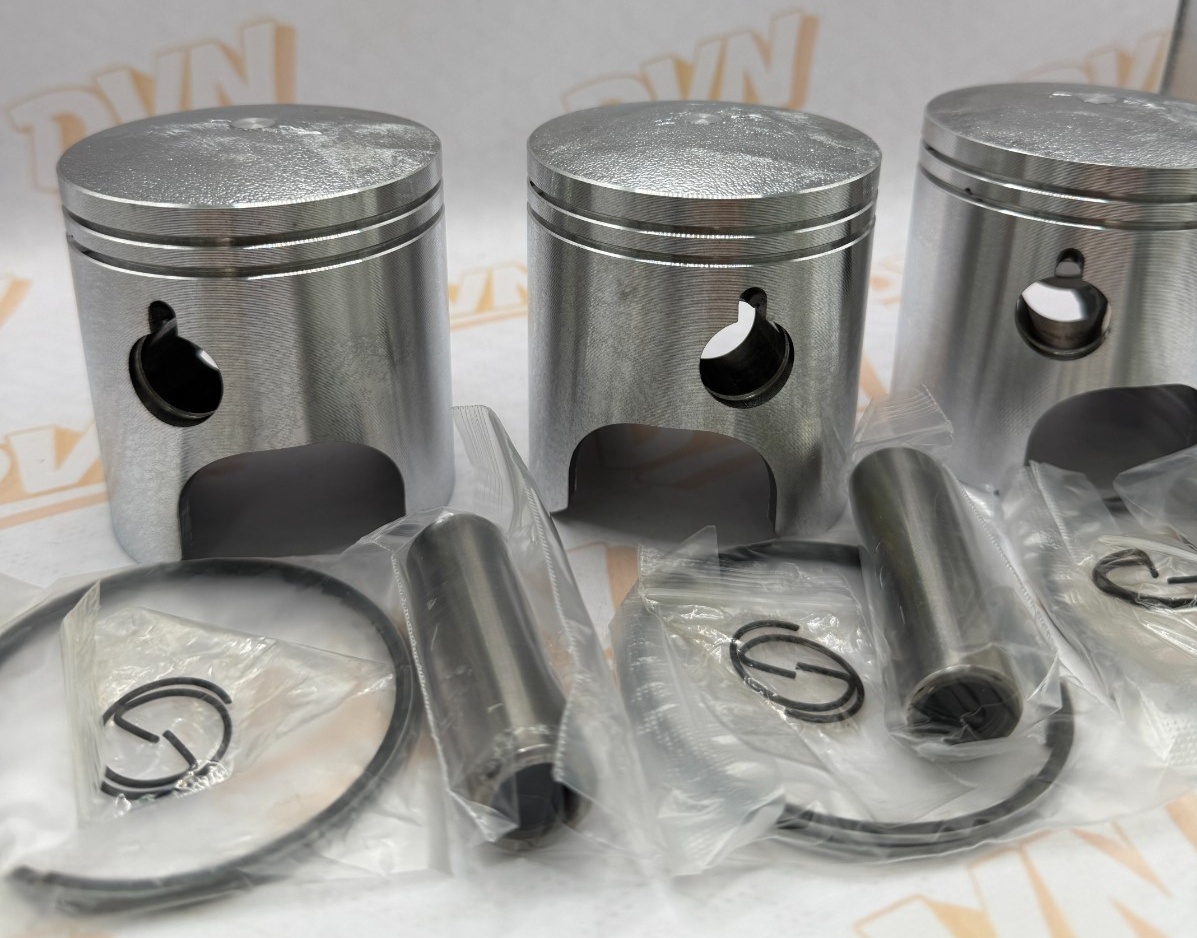 Suzuki 1972-1977 GT750 PISTON AND RING SET  70mm Standard Size