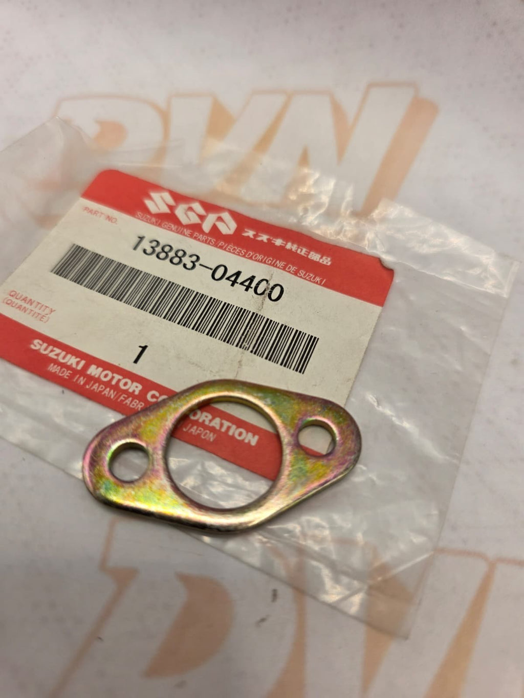 Suzuki AIR CLEANER PLA 13883-04400 OEM NEW