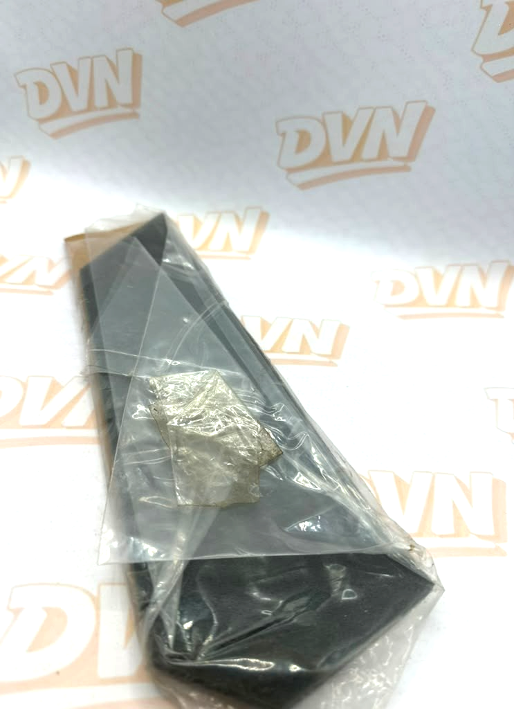 NEW OEM HONDA GL1500 GOLDWING ENGINE SIDE COVER RIGHT UPPER MAT 83513-MAM-300