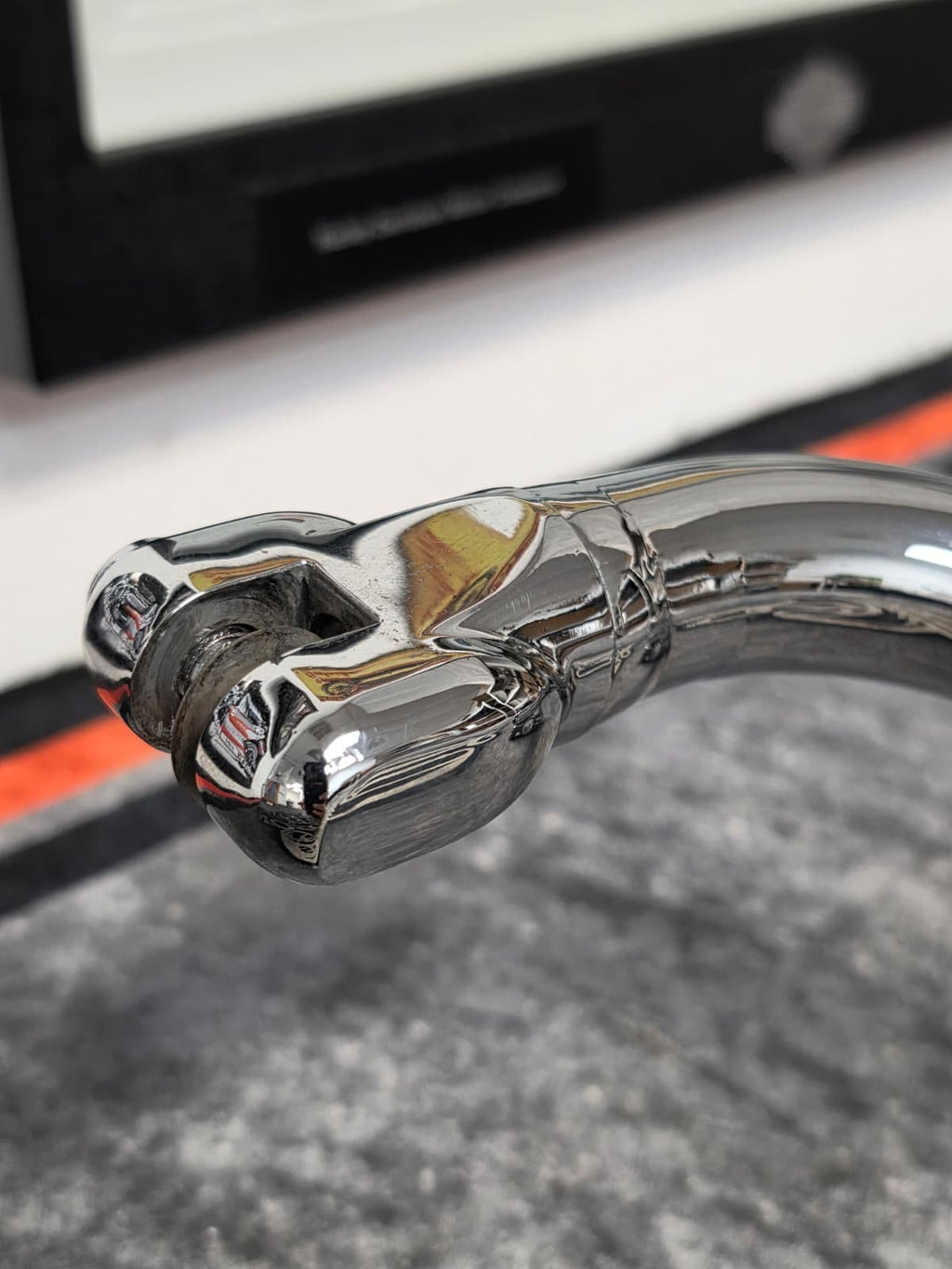 CHROME Adj Mustache Bar for Harley SOFTAIL ,'91-'12 Dynas FXD FXDL FXDC 7503