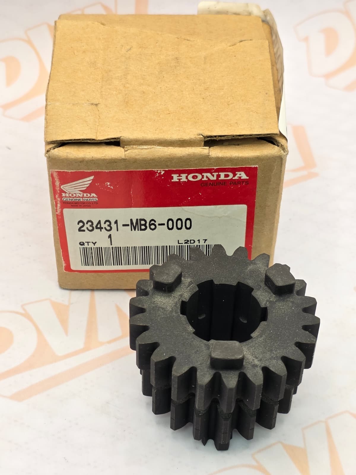 NOS Honda 23481-MB6-000 Gear Countershaft Fourth 31T VF1000F VF1000R VF750F OEM