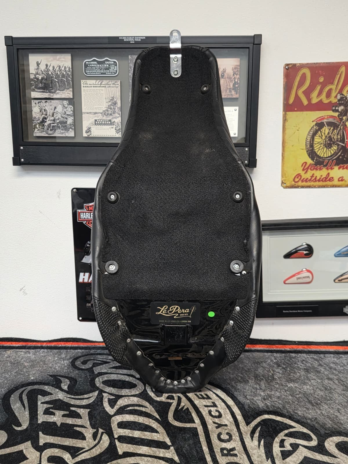 Le Pera LH-597BW Kickflip Seat Basket Weave Harley 97-07 Touring FLHT/FLTR