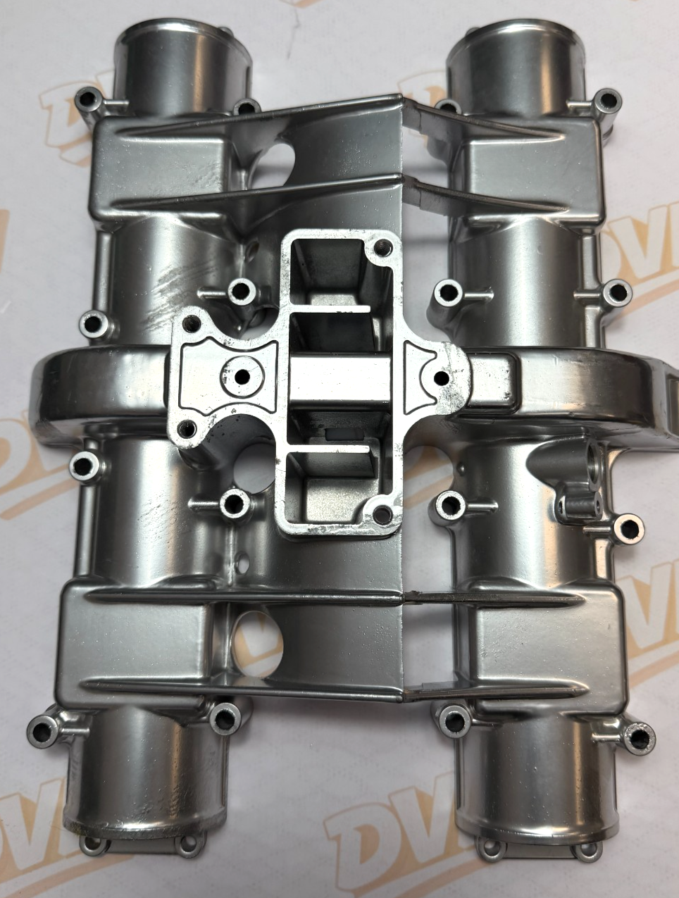 NOS Genuine Suzuki GS650 Cylinder Head Cover Valve Cover 11171-34200 OEM