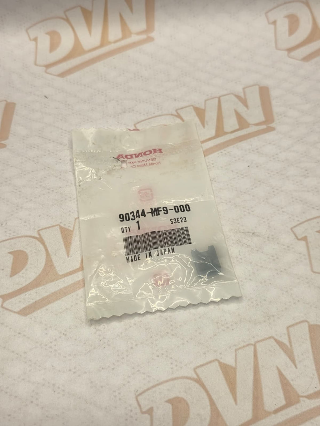 GENUINE Honda NOS 90344-MF9-000 NUT,CLIP 4MM