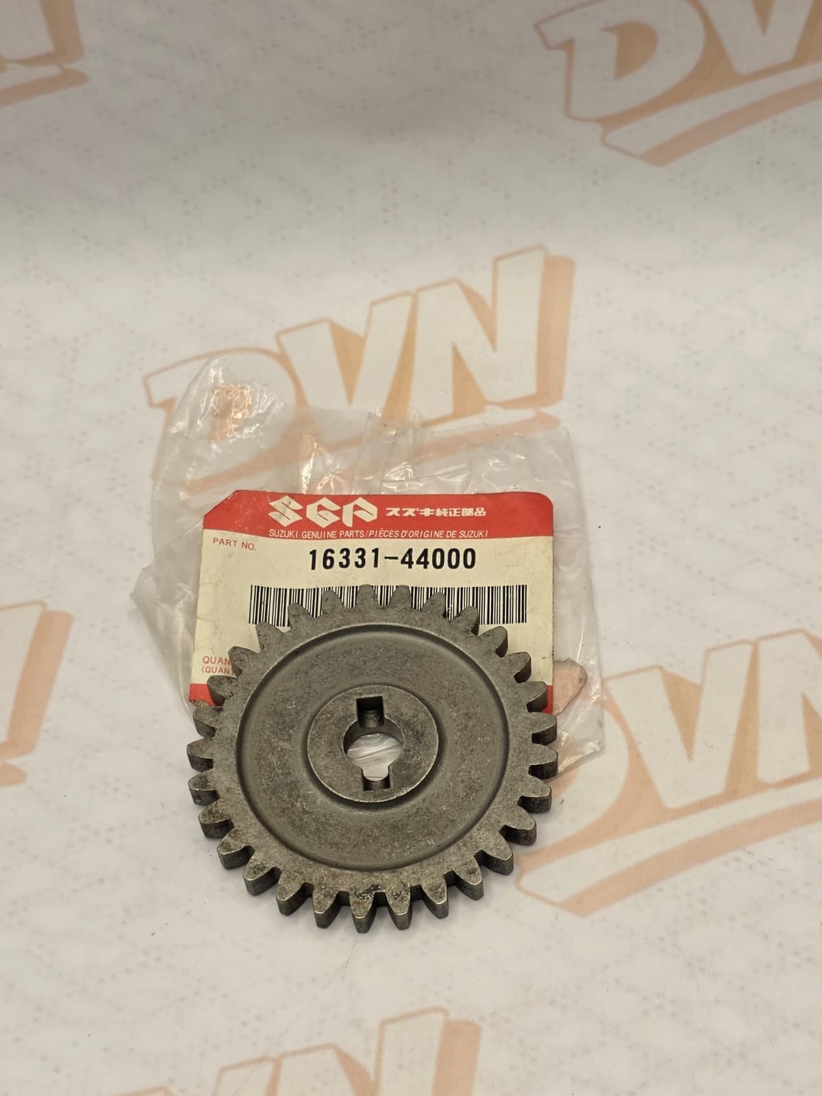 NOS SUZUKI GS400 GS425 GS450 OIL PUMP DRIVE GEAR 16331-44000
