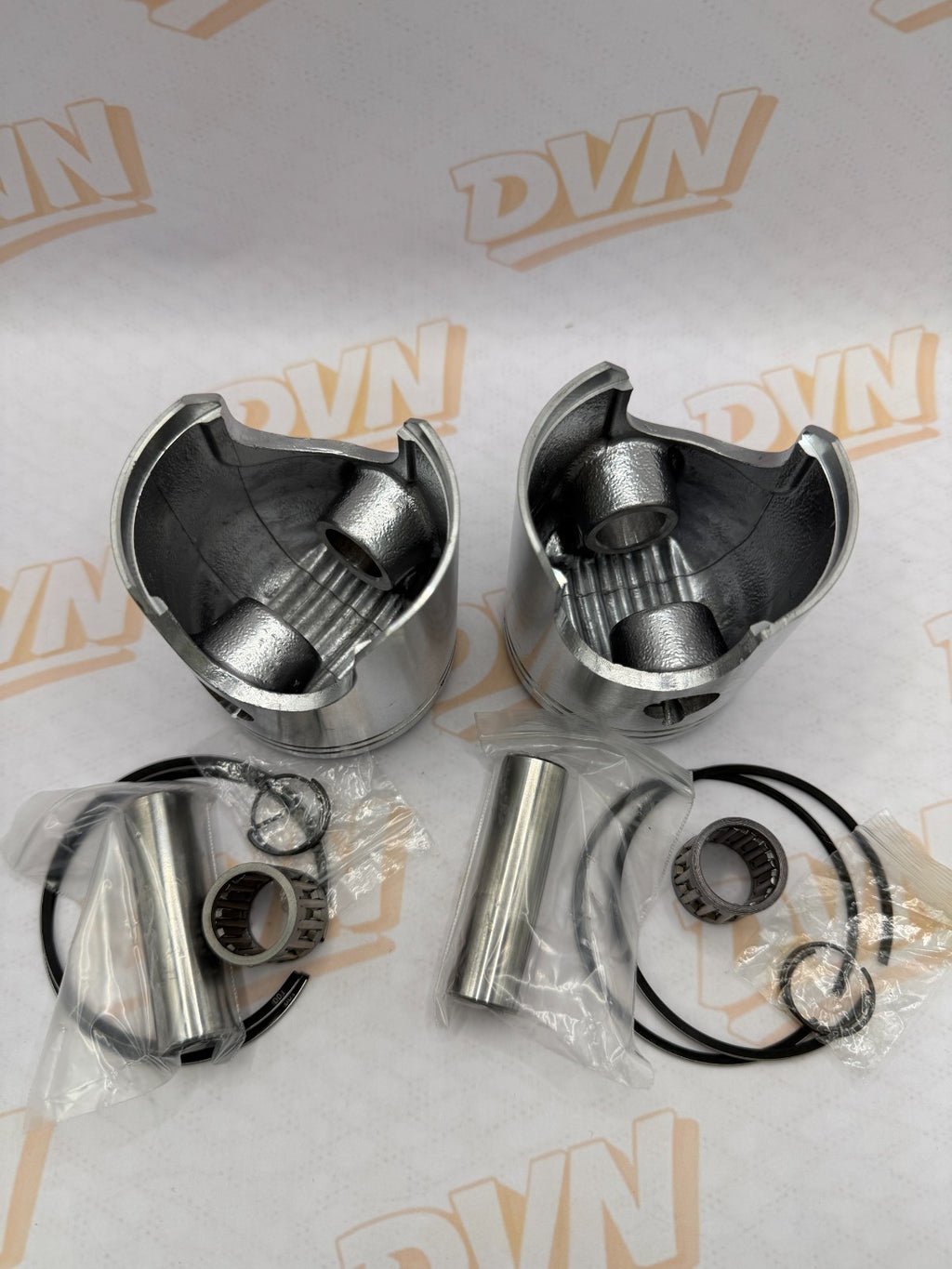 Suzuki GT500 T500 1.0MM OVERSIZE PISTON AND RING SET 1972-1977