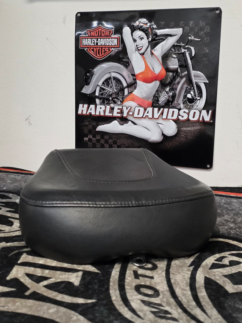 Harley Davidson Fatboy Flstf Softail Rear Back Passenger Seat Pillion 92/61-0067