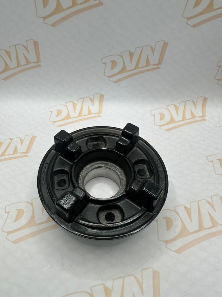 YAMAHA GENUINE REAR WHEEL CLUTCH HUB 296-25366-01-33