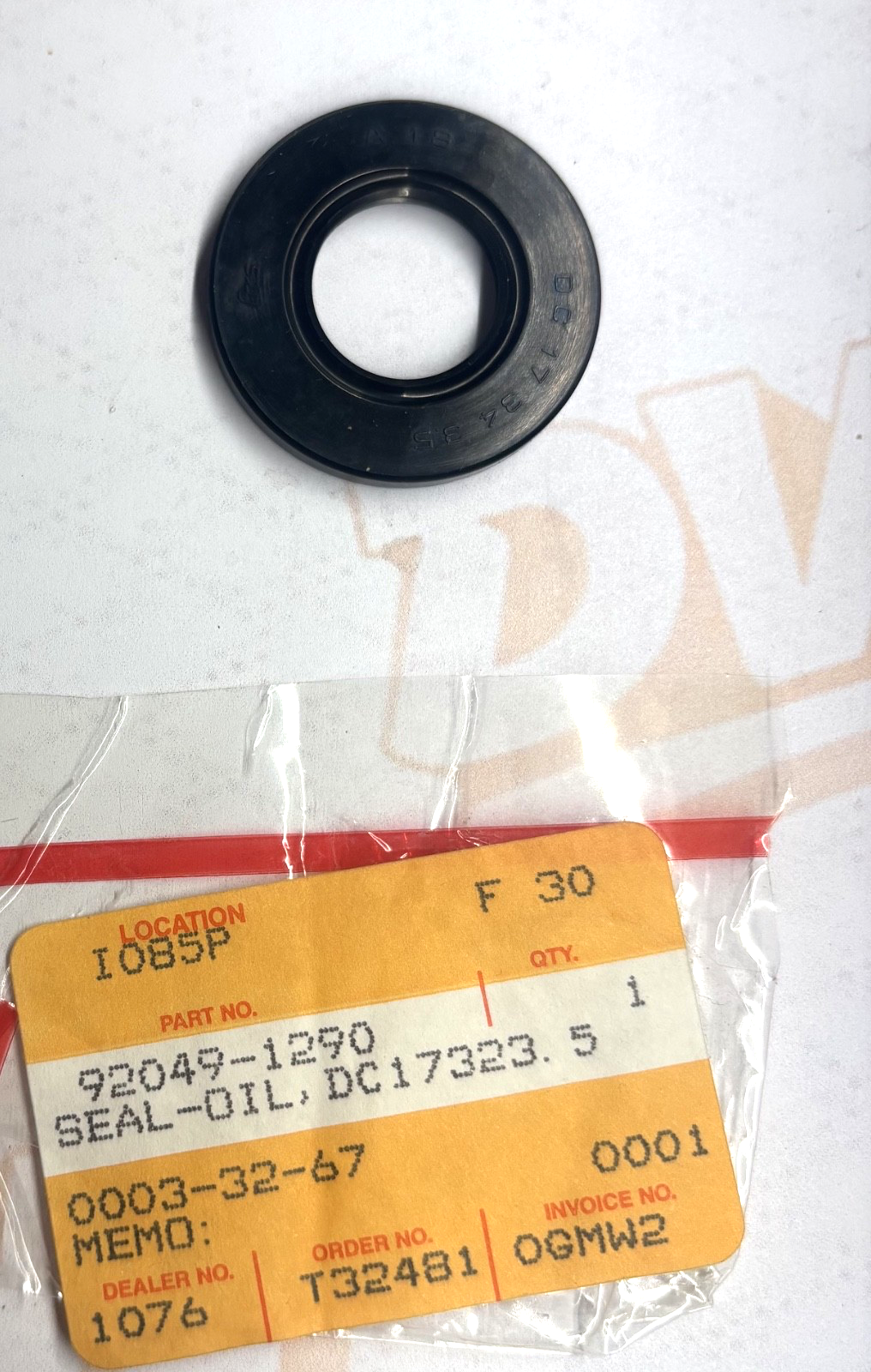 OEM FACTORY KAWASAKI OIL SEAL 92049-1290