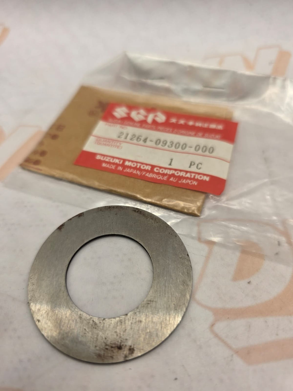 SUZUKI SHIM/WASHER 21264-09300 21264-09300-000