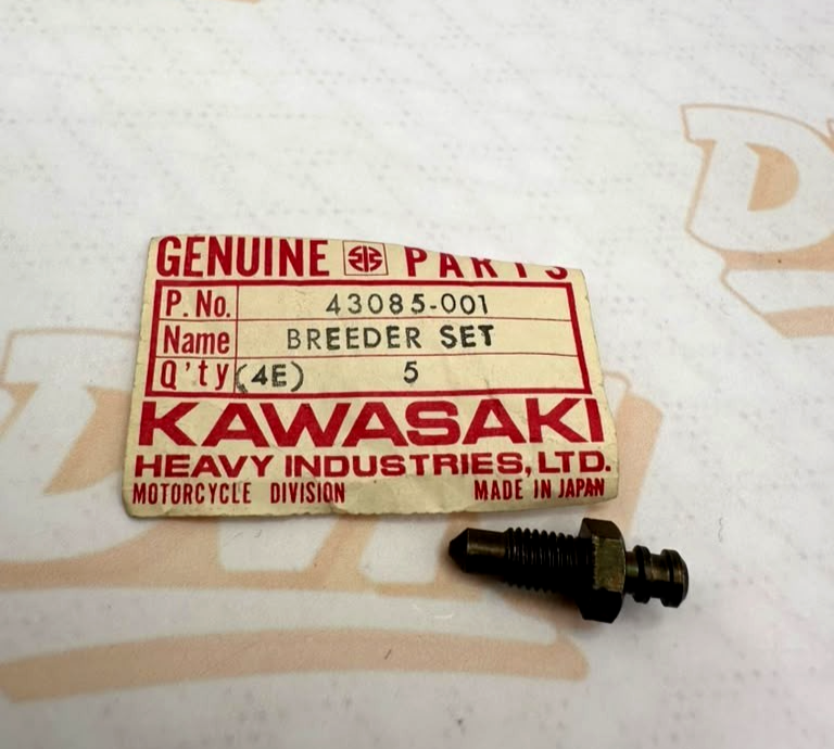 KAWASAKI H1 Z1 KX250 KX500 NOS BRAKE BLEEDER OEM 43085-001