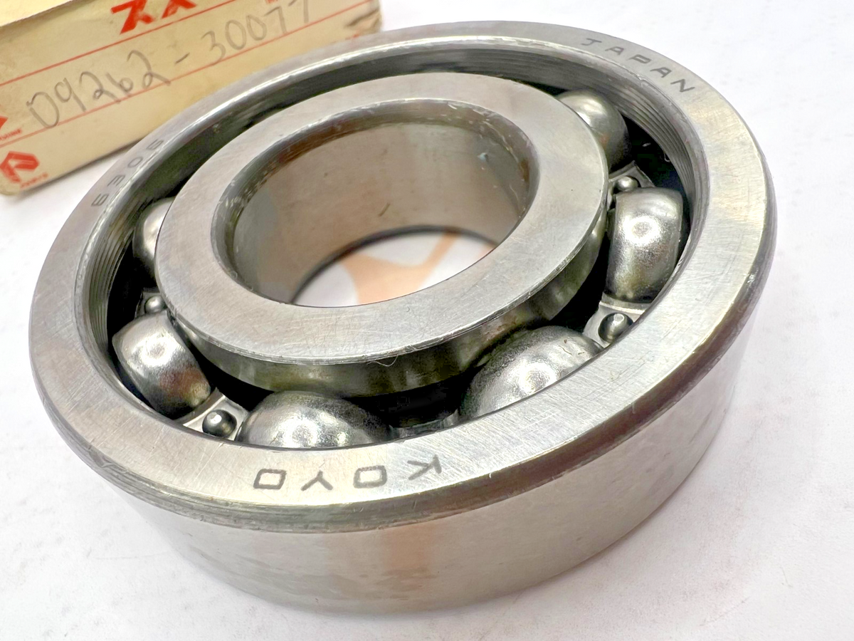 09262-30077  09262-30070 DR250 GN250 RH CRANK BEARING B1 30X72X19 BEARING NOS OE