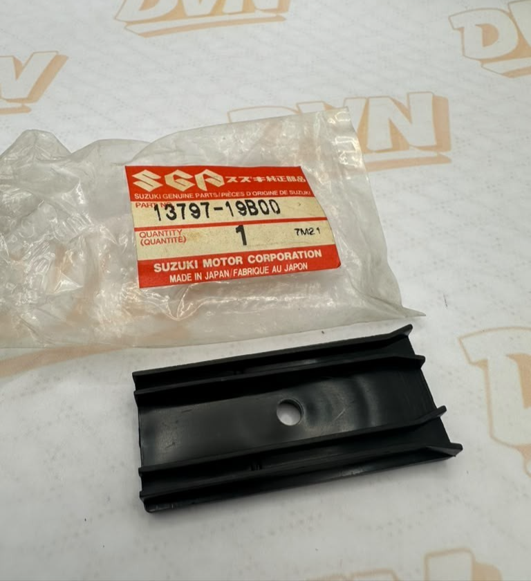SUZUKI SLIDER GUIDE 13797-19B00