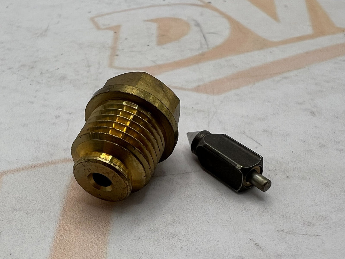 NOS Suzuki Needle Valve Assembly 13372-31210 GT750 1973-77 NEW OEM