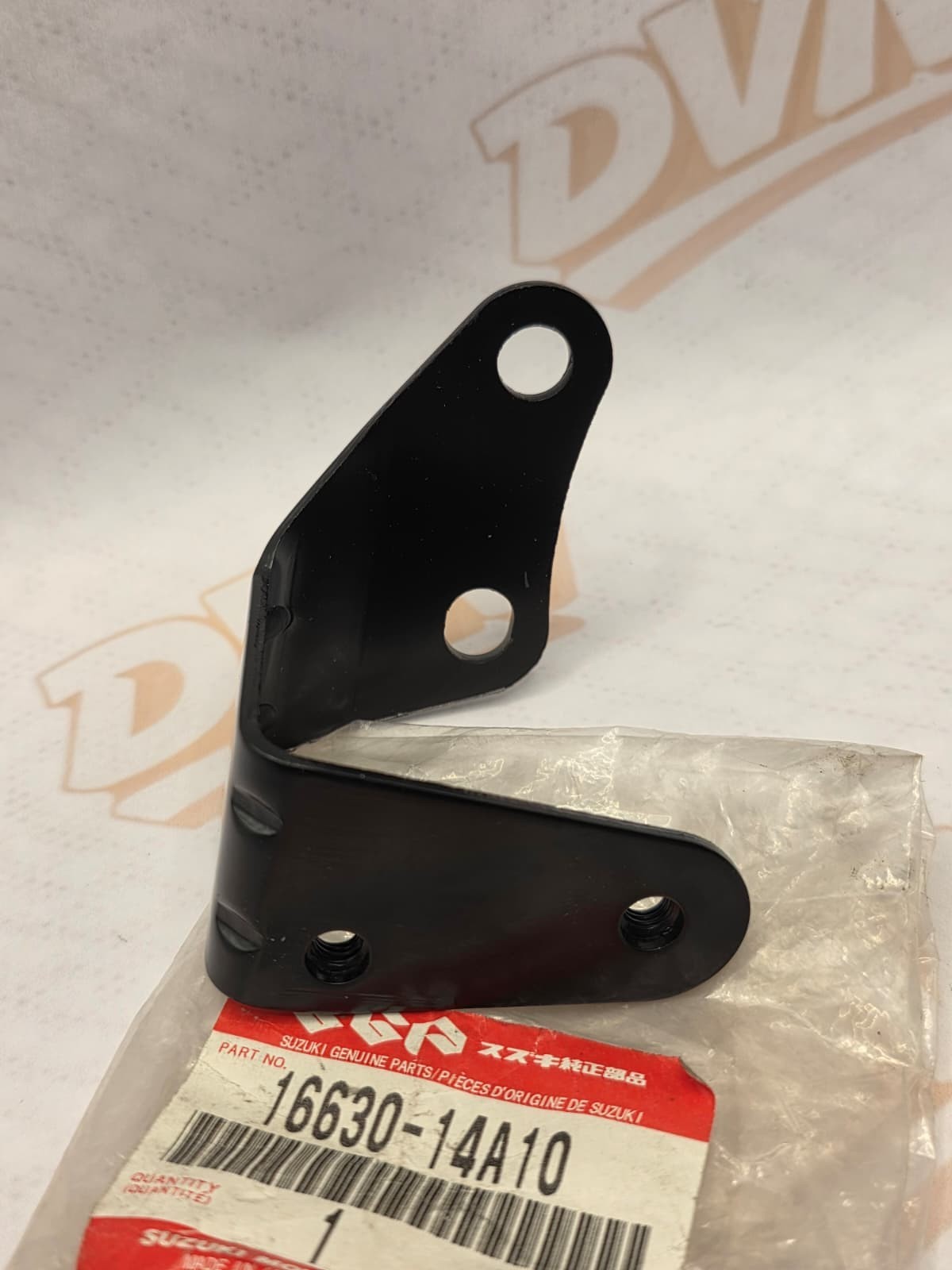 nos Suzuki  BRACKET,OIL COOLER,LOWER 16630-14A10