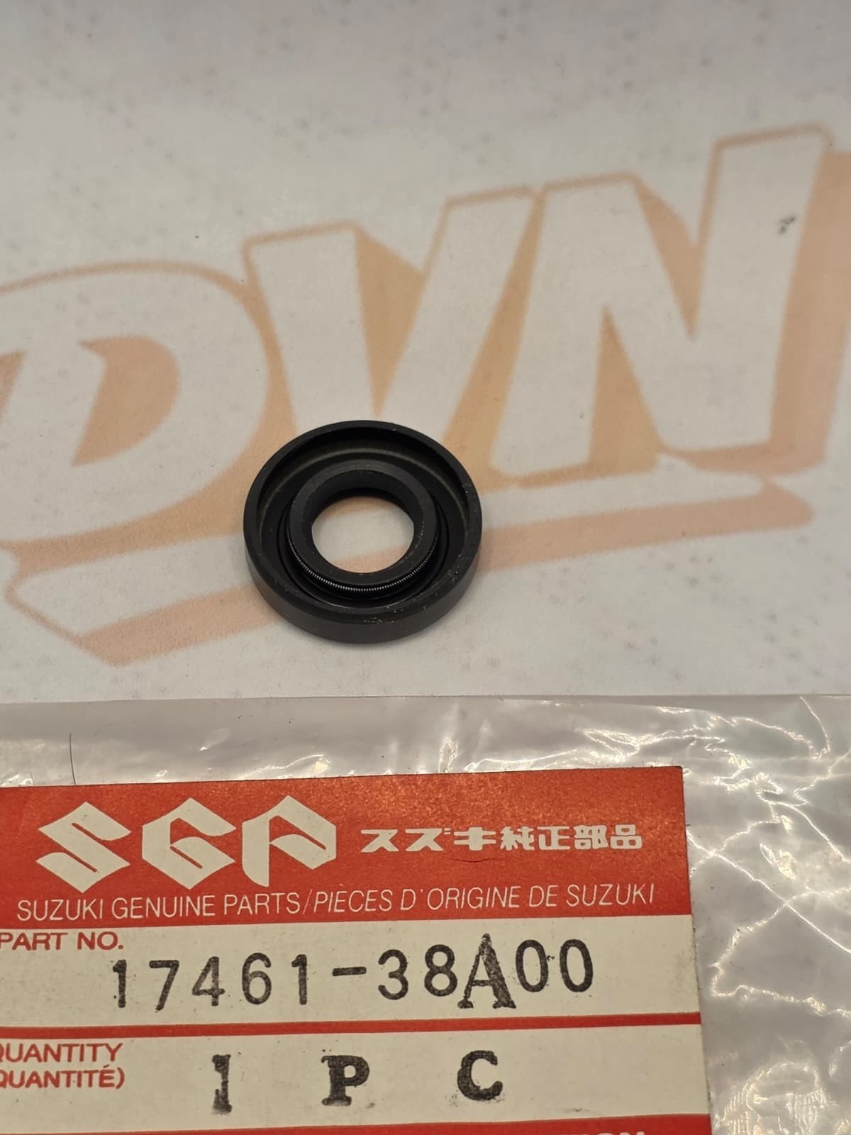 NEW OEM SUZUKI GSX-R1100 RF900 RF600 RM250 LT-A50 DL650 OIL SEAL 17461-38A00