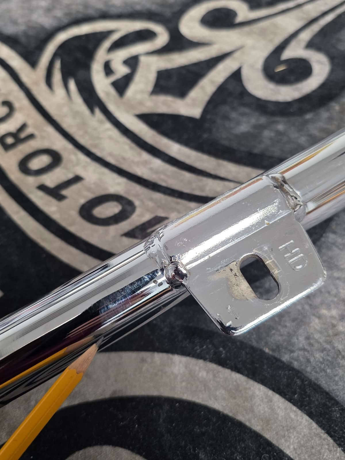 2000-03 Harley Softail Engine Guard Crash Cage Bar CHROME