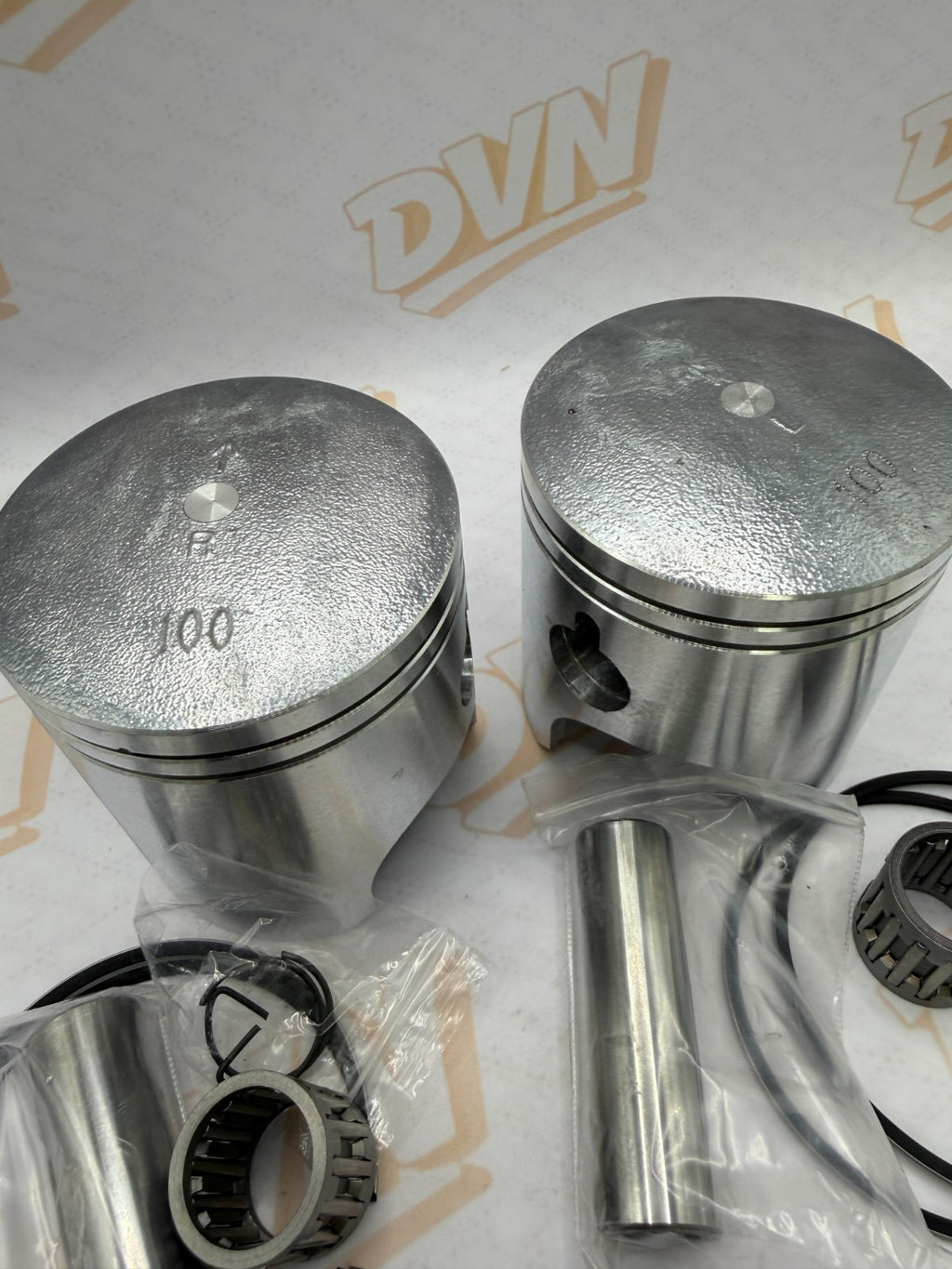 Suzuki GT500 T500 1.0MM OVERSIZE PISTON AND RING SET 1972-1977