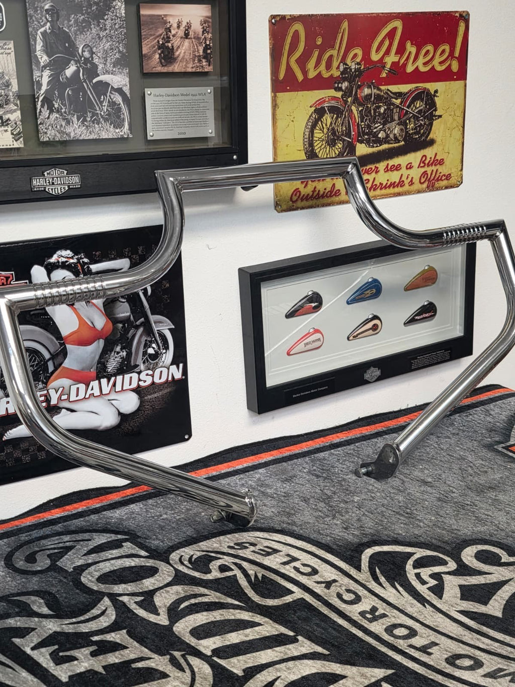 Highway Bar Engine Guard for '86-11 Harley Davidson Softail Models - Chrome
