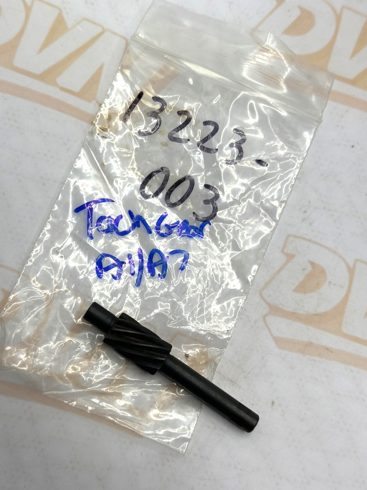Kawasaki NOS NEW 13223-003 Tachometer Gear
