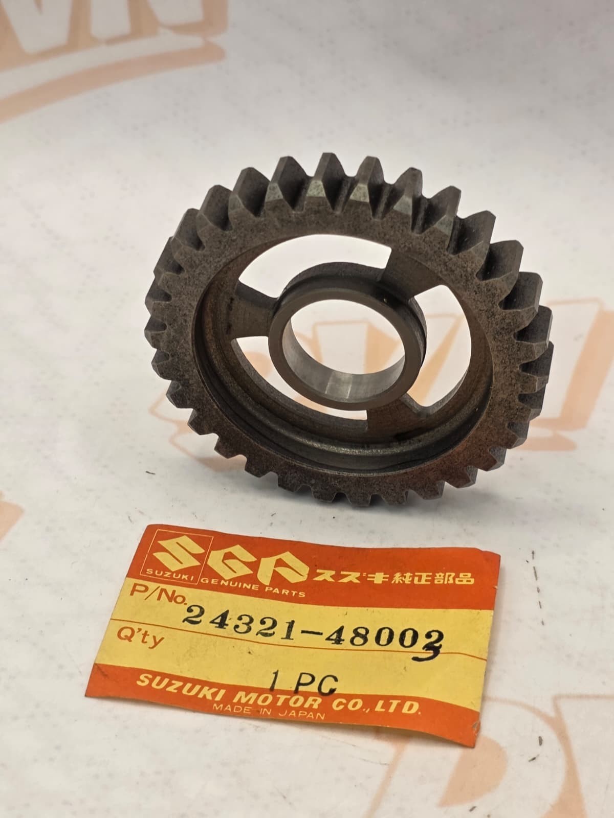 NOS Suzuki OEM 30T Second Driven Gear 78-81 DS100 79-81 DS125 24321-48002