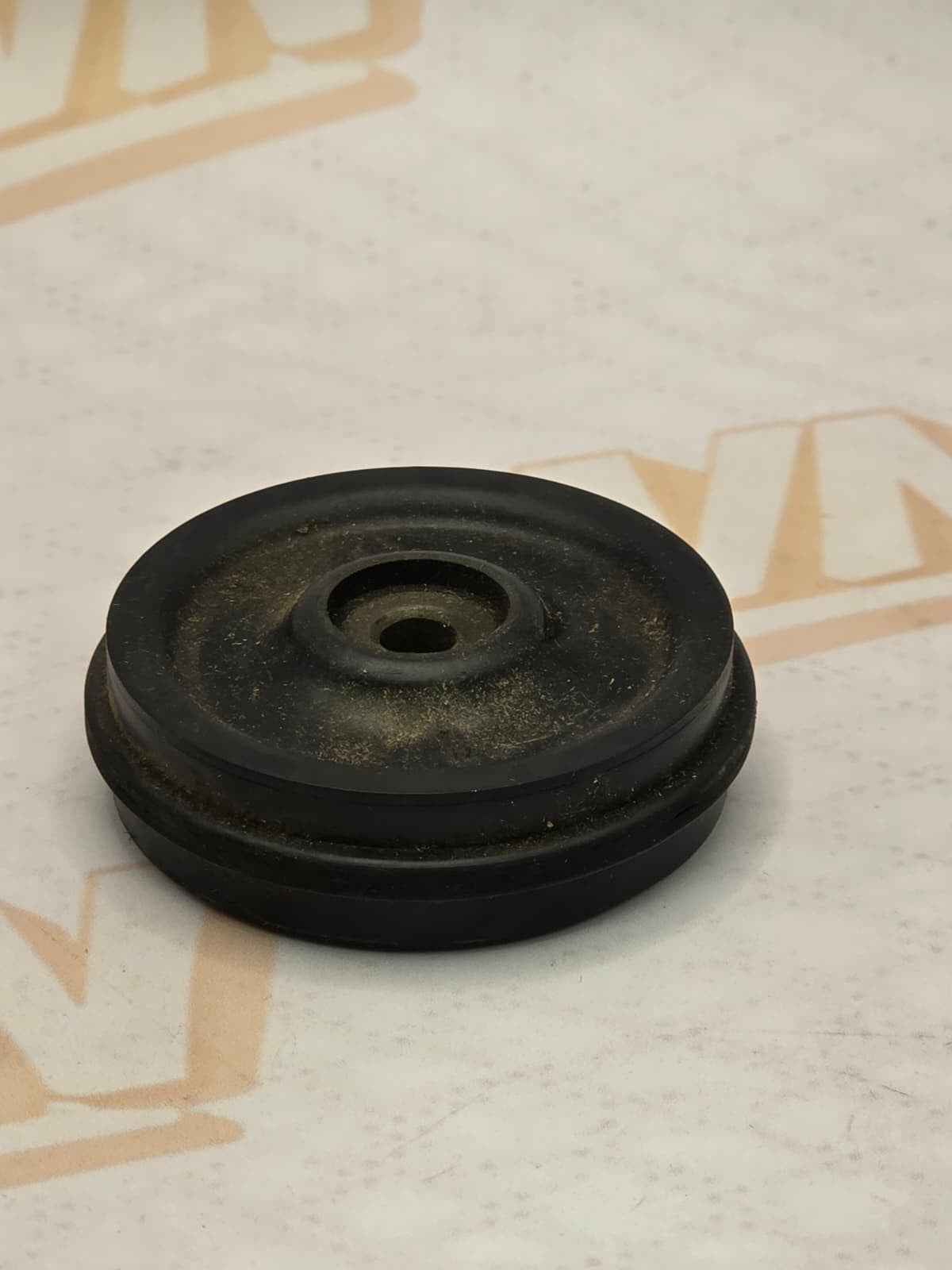 NOS NEW OEM ORIGINAL HONDA 1968 CL125A SS125A ROLLER 14610-230-040
