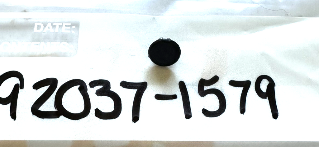 #KB NOS  Kawasaki Clamp ZX 750 900 1000  92037-1579