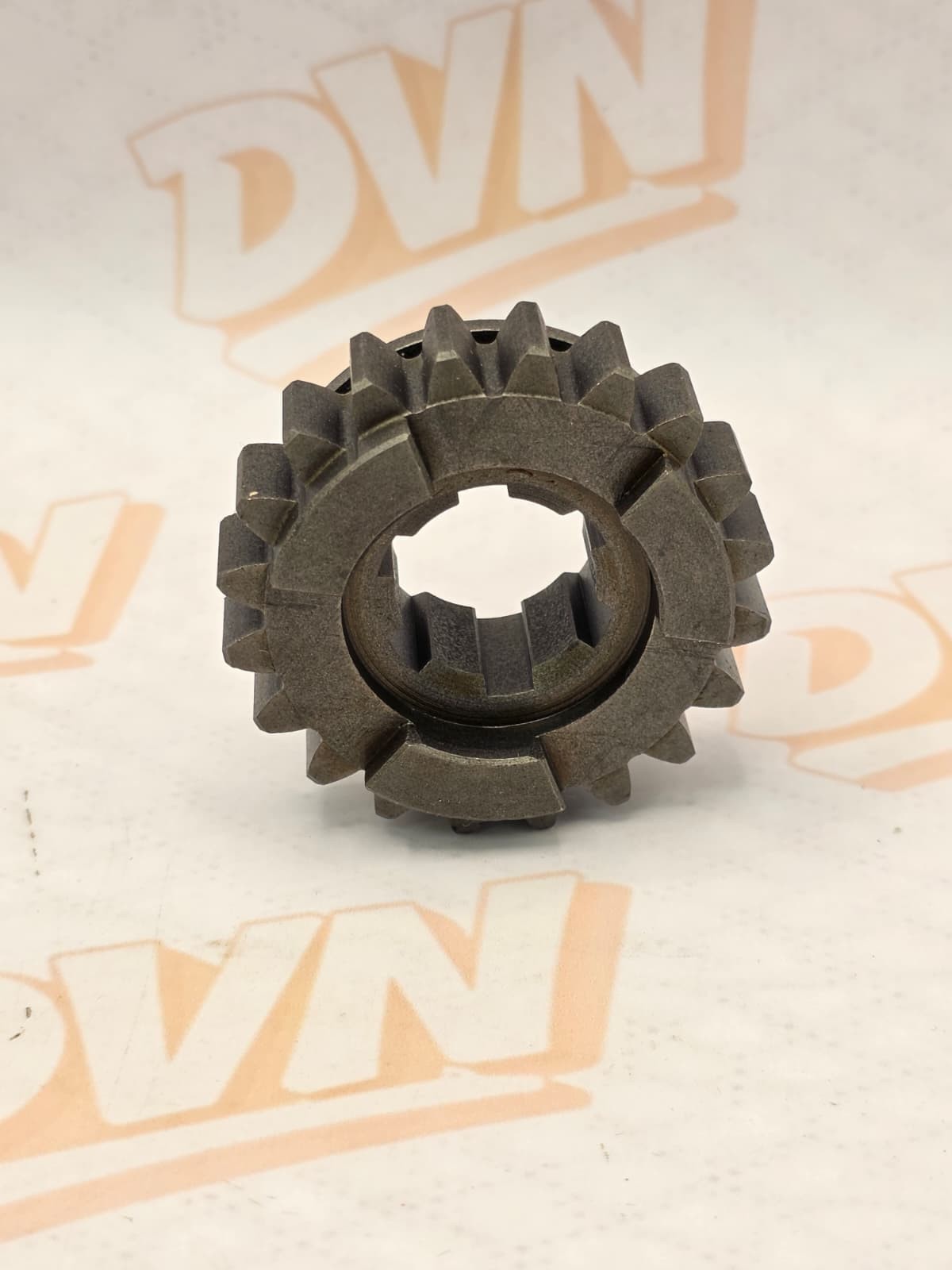 NOS SUZUKI OEM  TM400 TM250 FOURTH GEAR, DRIVEN  24351-16500