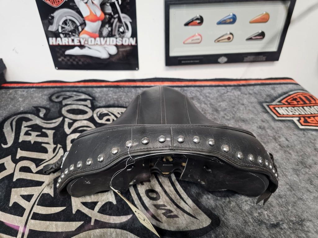 Genuine Harley Davidson 00-17 Heritage Softail Studded SOLO Seat