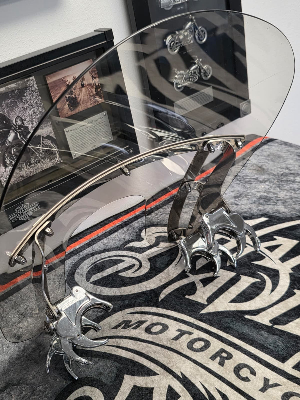 OEM Harley Davidson BREAKOUT Quick-Release Windshield