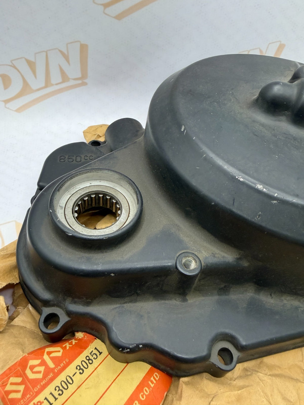 Suzuki TM 250 TM250 Clutch Cover 11300-30851  1972-1973