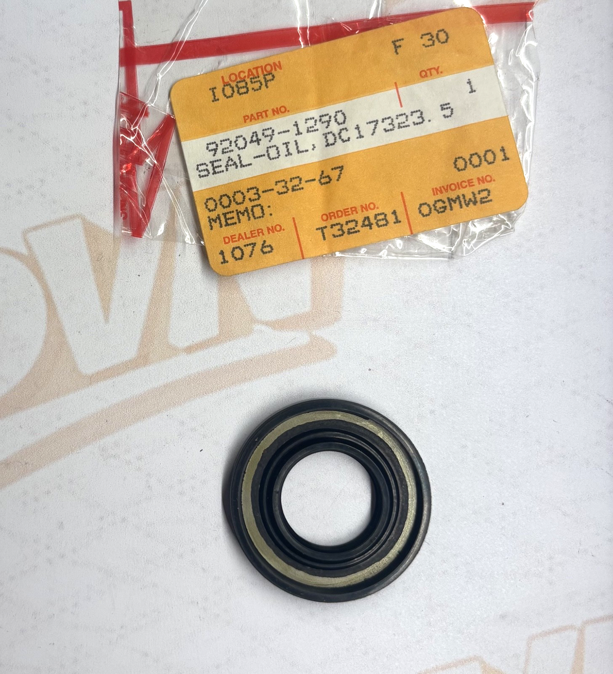 OEM FACTORY KAWASAKI OIL SEAL 92049-1290