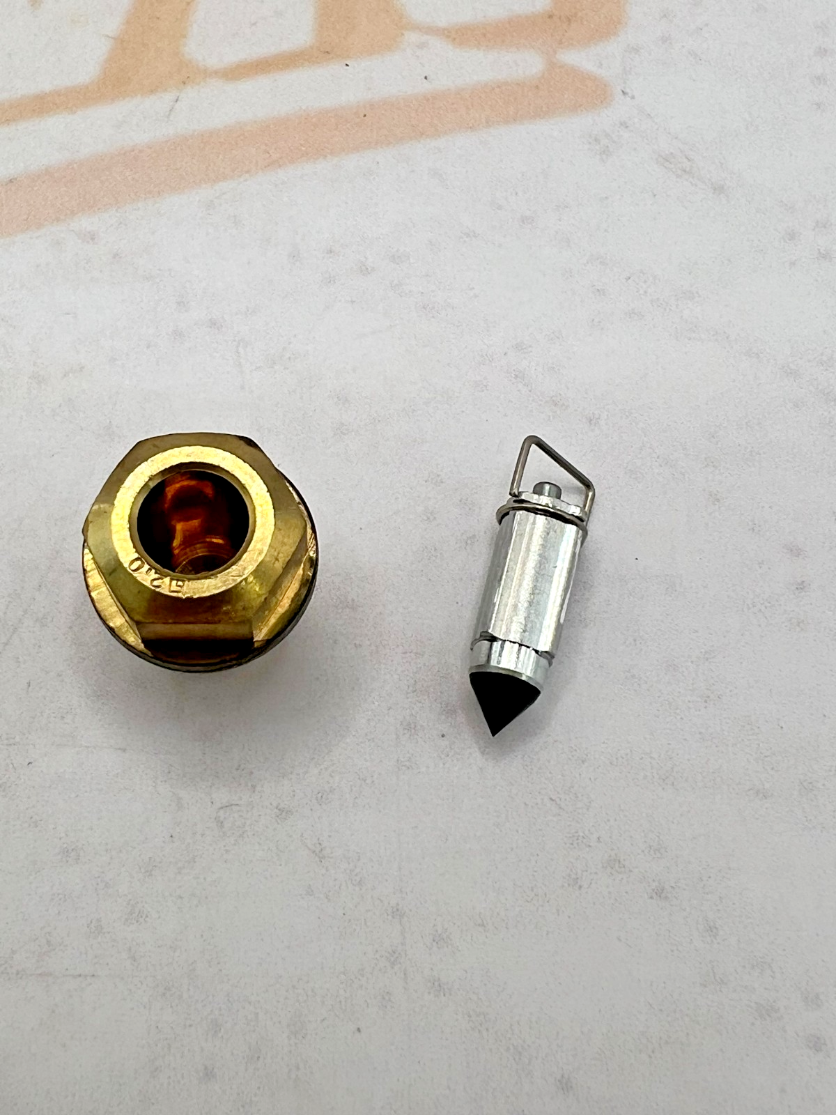 New OEM Suzuki 13370-48051 Needle Valve Kit NOS