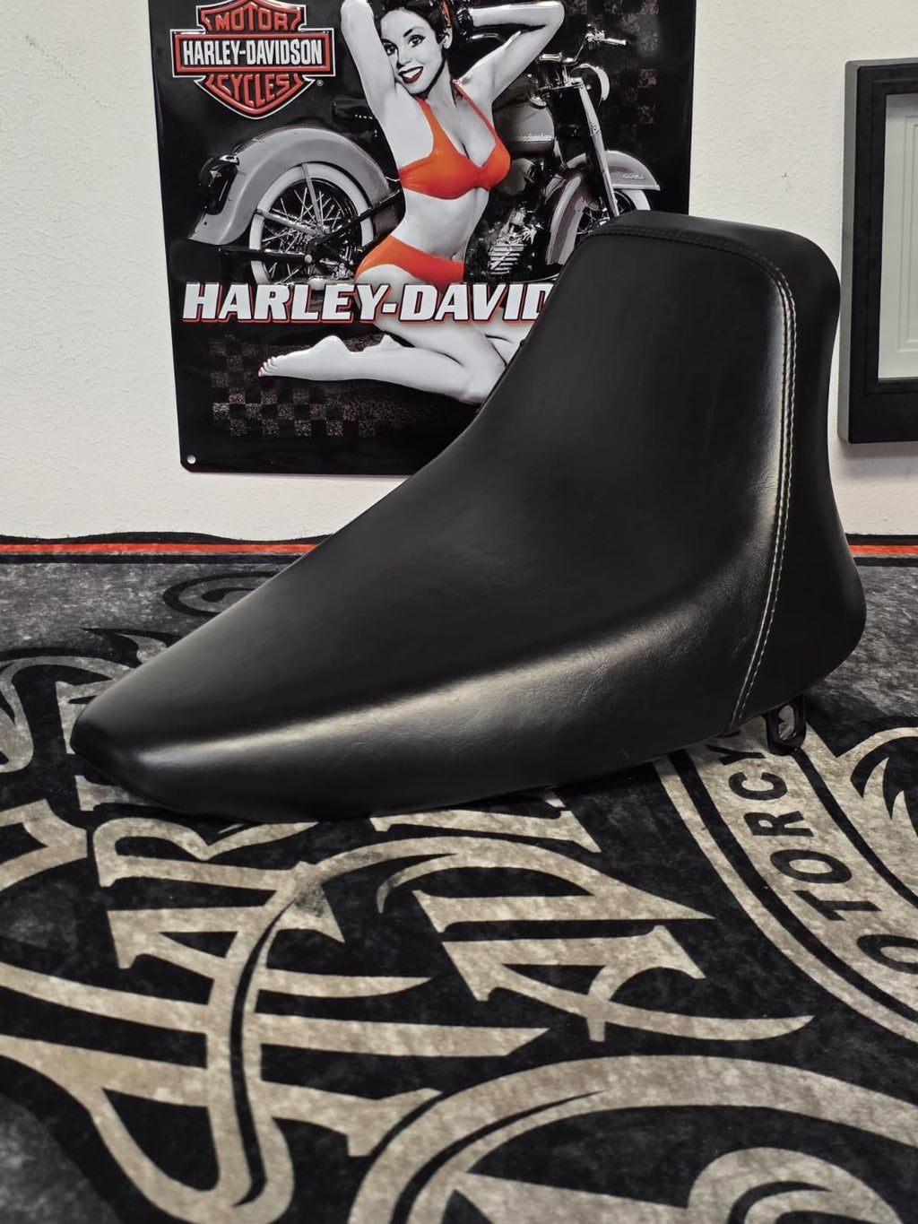 LePera Solo Seat  - fits 1984-1999 Harley-Davidson Softail