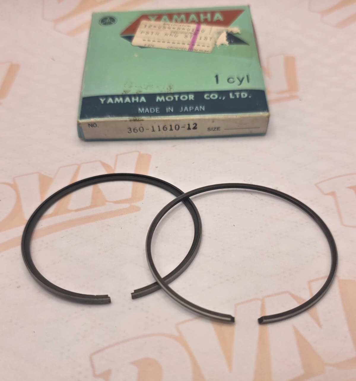 360-11610-12 yamaha piston ring set n.o.s. bin 2-8-4