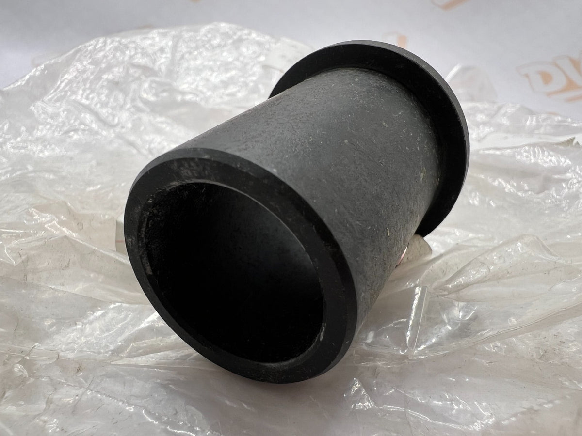 SUZUKI NOS OEM BUSHING 09307-22003