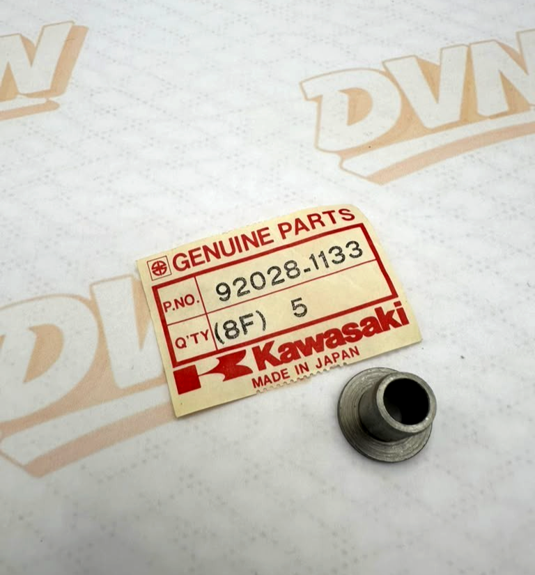 KAWASAKI  BUSHING NOS OEM 92028-1133